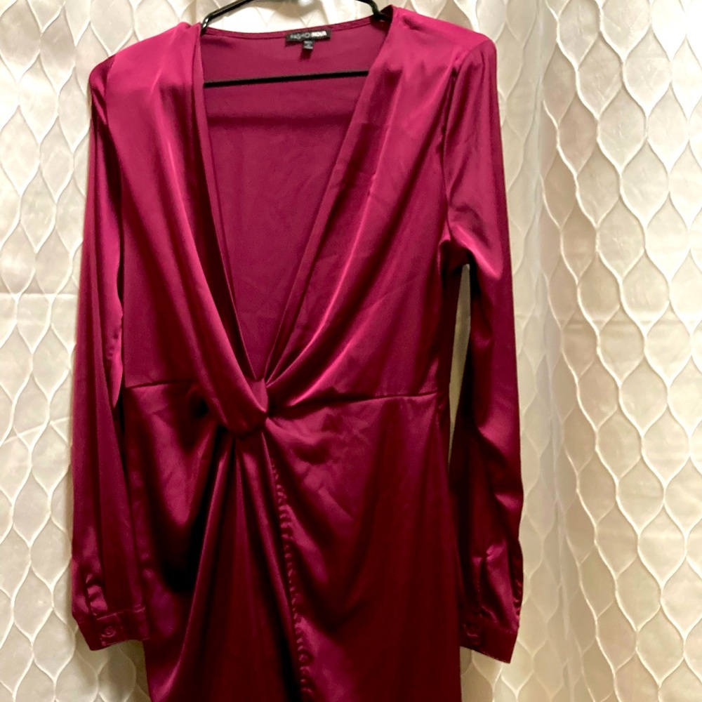 Fashion Nova Long Sleeve Women’s Dress Purple/Burgundy Color Short Dress Satin
